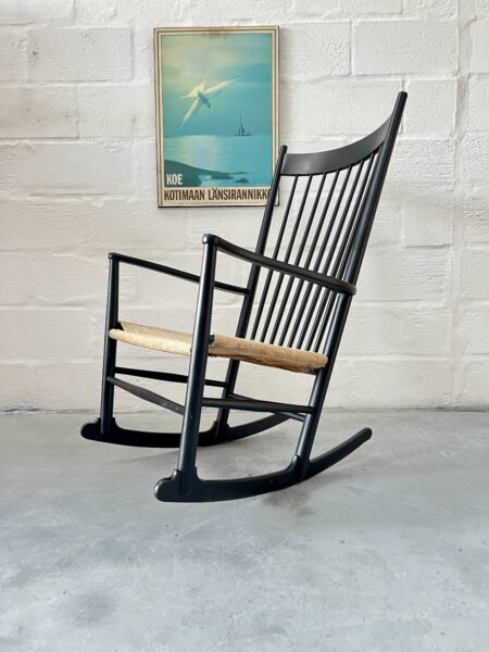 1960s Vintage Rocking Chair "J16" designed by Hans J. Wegner