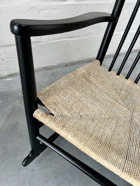 1960s Vintage Rocking Chair "J16" designed by Hans J. Wegner