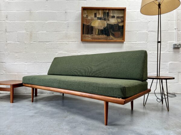 Vintage Danish Peter Hvidt and Orla Mølgaard-Nielsen for France & Søn, Daybed