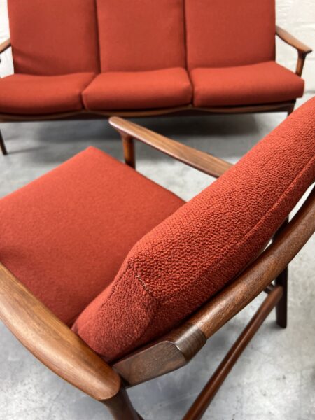 1960s Guy Rogers 'New Yorker' 3 Piece Suite, Newly Upholstered
