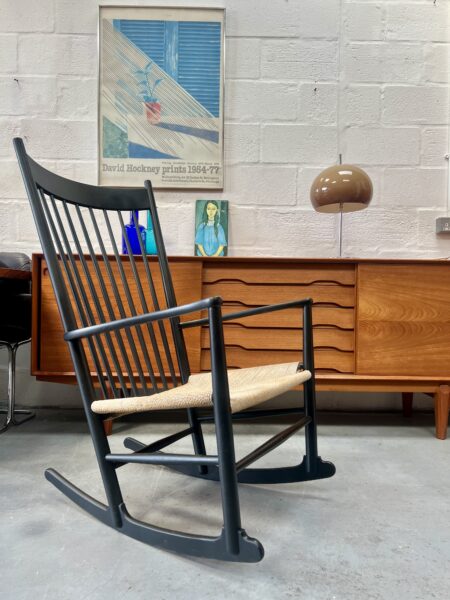 1960s Vintage Rocking Chair "J16" designed by Hans J. Wegner