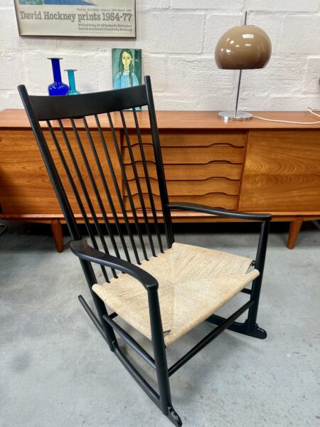 1960s Vintage Rocking Chair "J16" designed by Hans J. Wegner