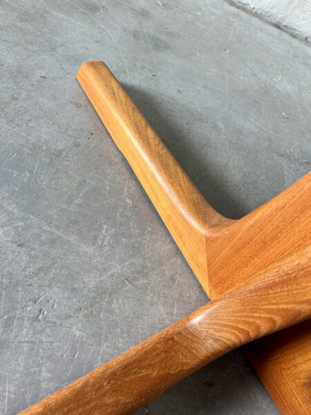 1960s Danish Round Extending Dining Table By Svend Aage Madsen