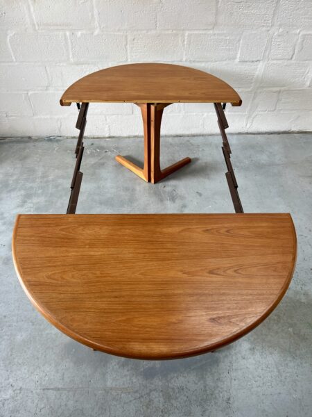 1960s Danish Round Extending Dining Table By Svend Aage Madsen