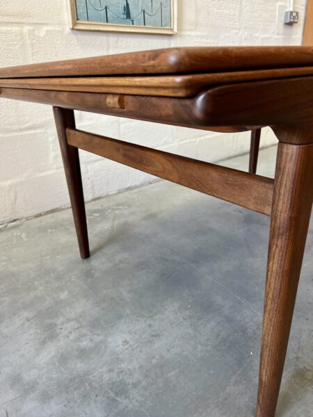 1960s Danish Vintage Dining Table by Johannes Andersen for Uldum Møblefabrik