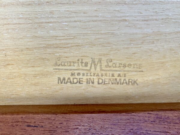 1960s Danish Round Extending Dining Table By Aarsens Møbelfabrik A/S