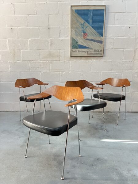 Set of 4 Robin Day 675 Dining Chairs for Habitat, 2000's Reissue 