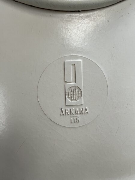 Ebay Vintage 1970s Maurice Burke Arkana 'Tulip' Dining Table & Four Chairs Ebay £217.00 10.10.25 Y 