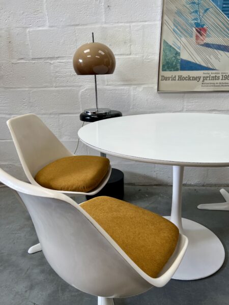 Ebay Vintage 1970s Maurice Burke Arkana 'Tulip' Dining Table & Four Chairs Ebay £217.00 10.10.25 Y 