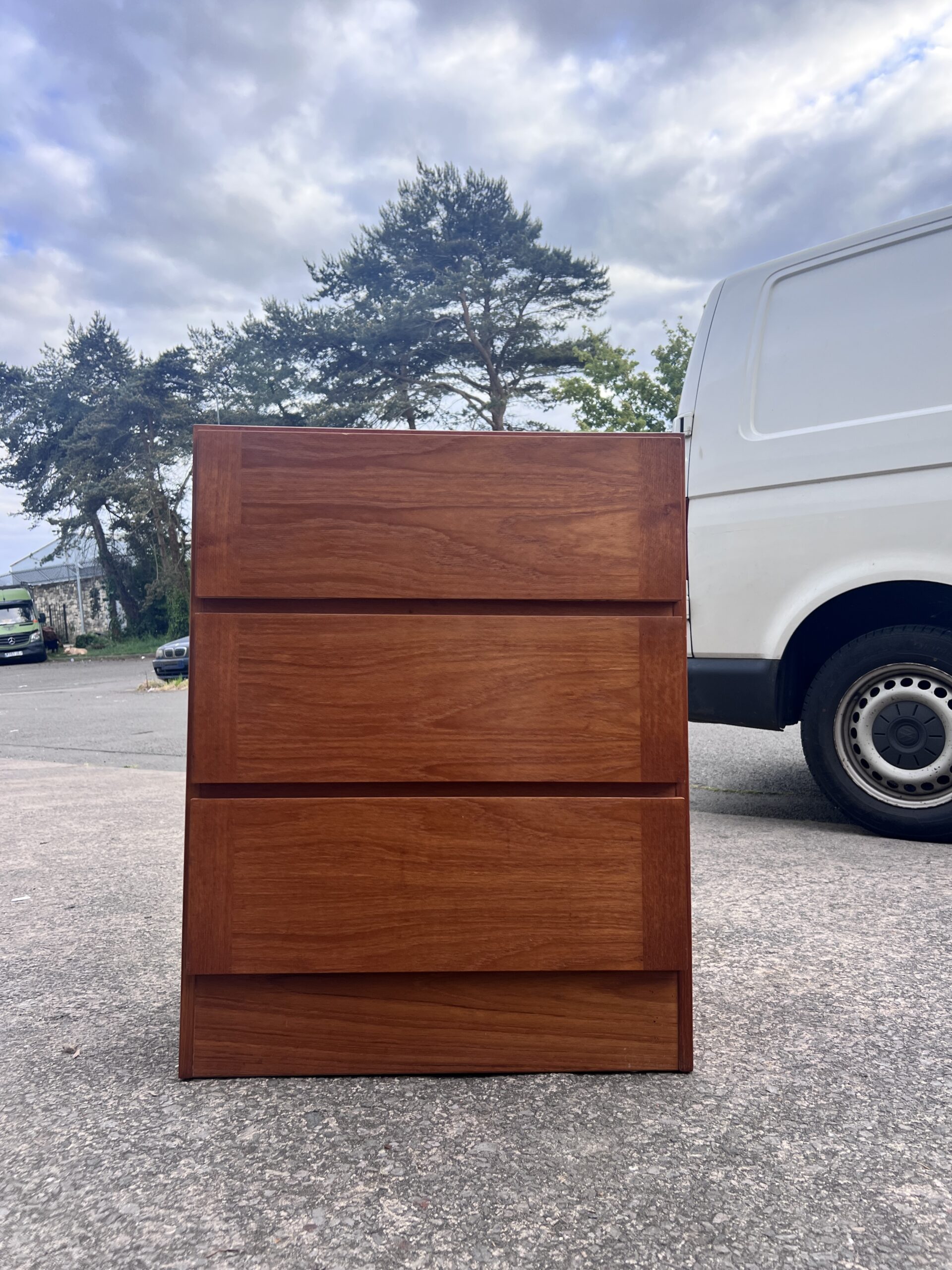 Vintage Danish Modern Teak Chest of Drawers by Vinde Møbelfabrik
